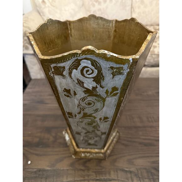 Vintage Italian Florentine Gold & White Wooden Tole Trash Can-14” Tall - Picture 10 of 10